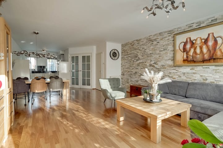 Foto 19 van Cairostraat 12