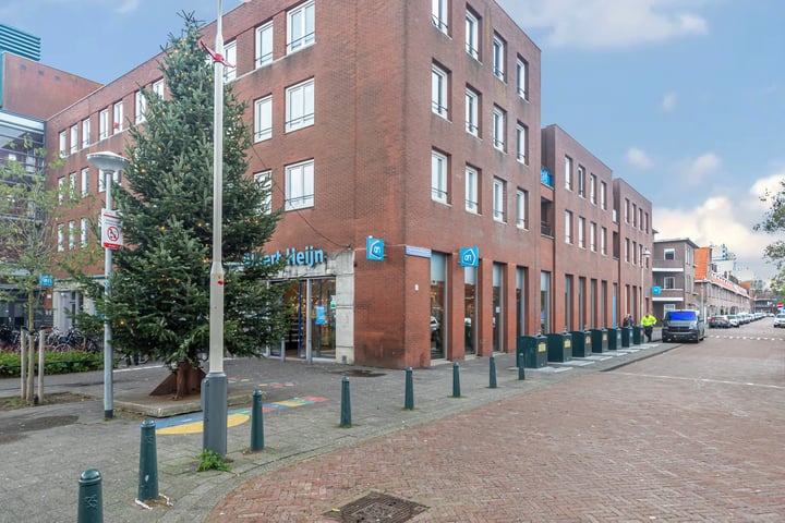 Bekijk foto 31 van Van Koetsveldstraat 42