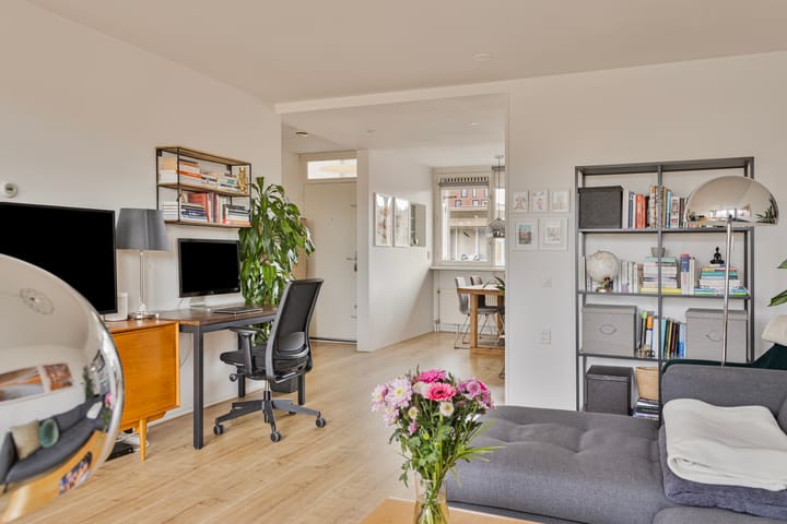 Foto 9 van J.C. van Epenstraat 89