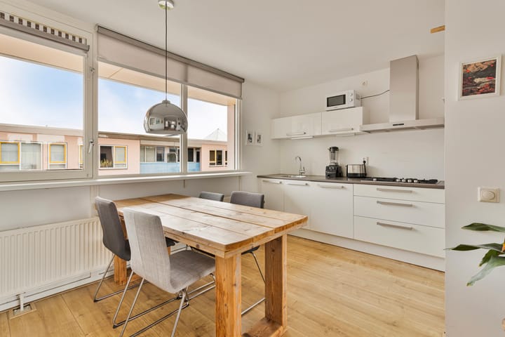 Foto 3 van J.C. van Epenstraat 89