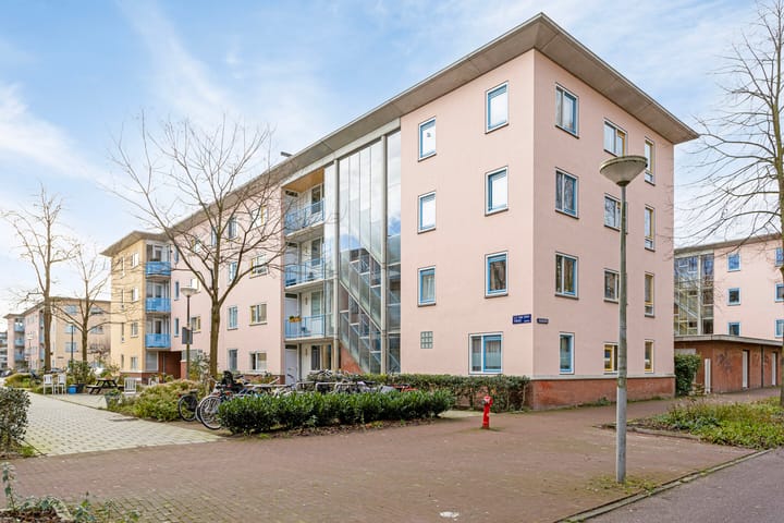 Foto 1 van J.C. van Epenstraat 89