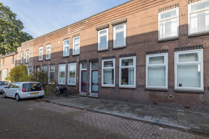 Bekijk foto 1 van Lethmaetstraat 42