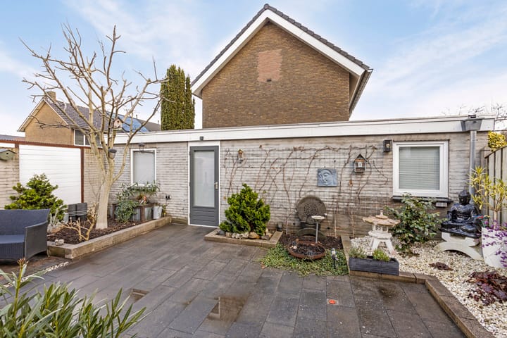 Foto 30 van Willem-Alexanderlaan 18