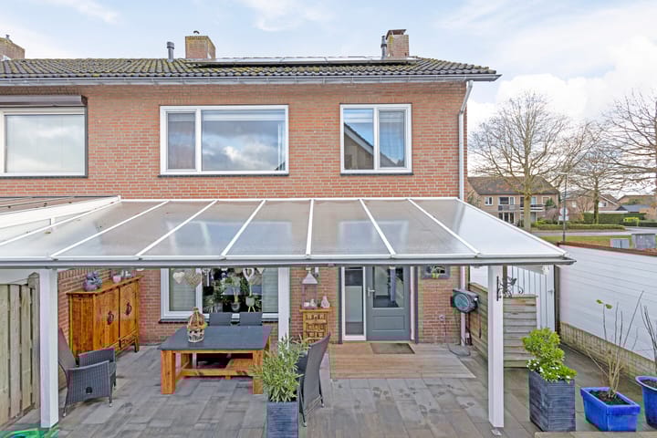 Foto 33 van Willem-Alexanderlaan 18