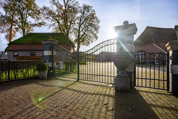 Foto 8 van Tolhutterweg 9