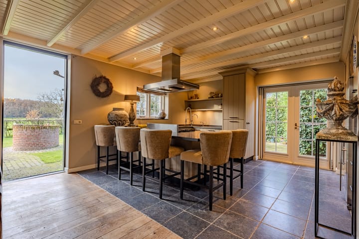 Foto 16 van Tolhutterweg 9