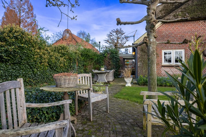 Foto 38 van Tolhutterweg 9