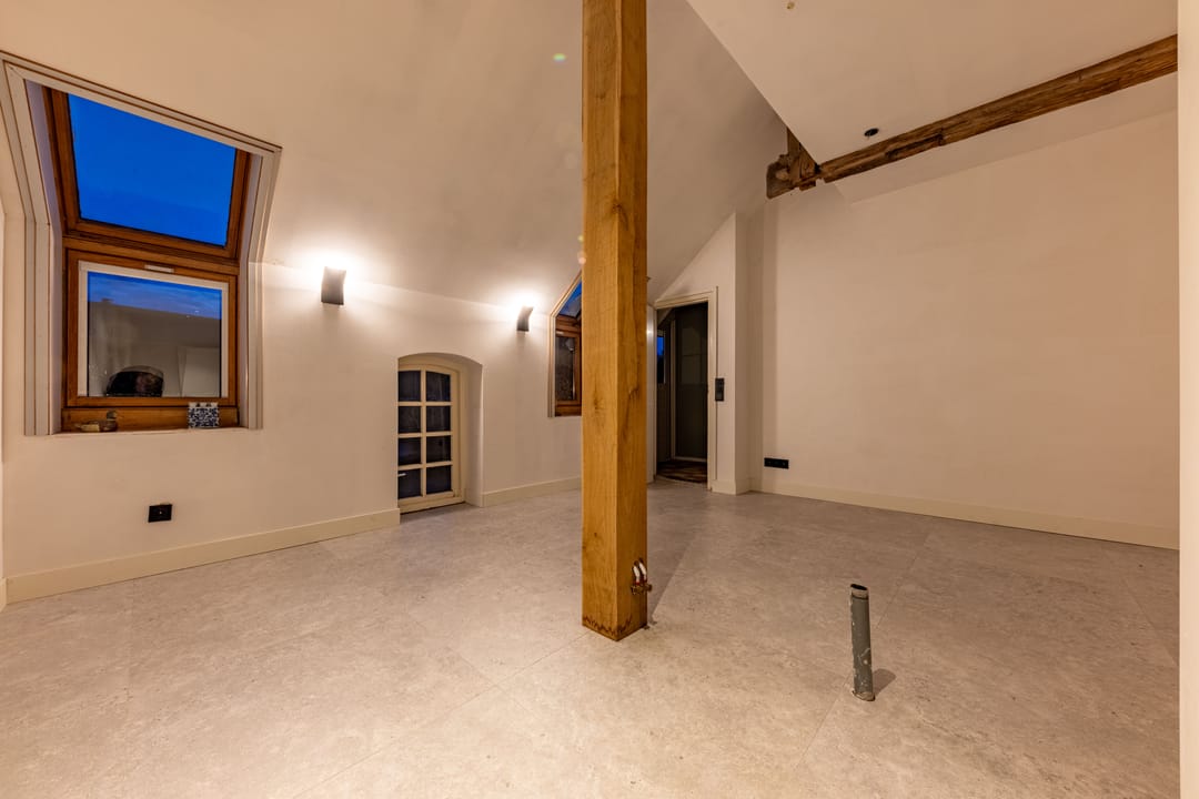 Foto 43 van Tolhutterweg 9