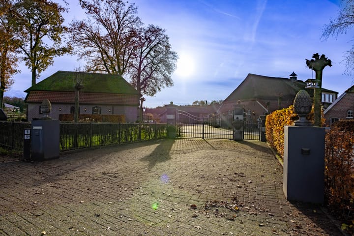 Foto 57 van Tolhutterweg 9