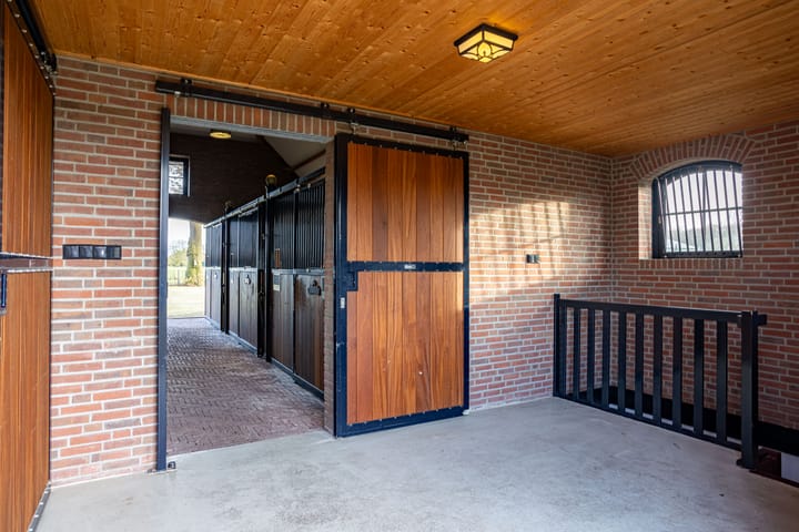 Foto 62 van Tolhutterweg 9