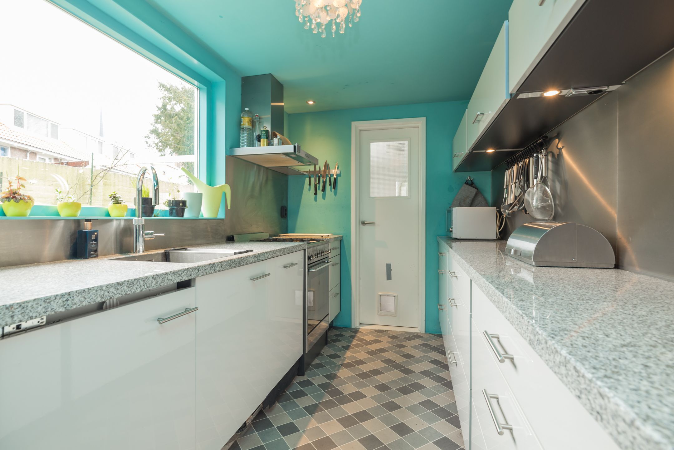 Foto 3 van Douzastraat 14