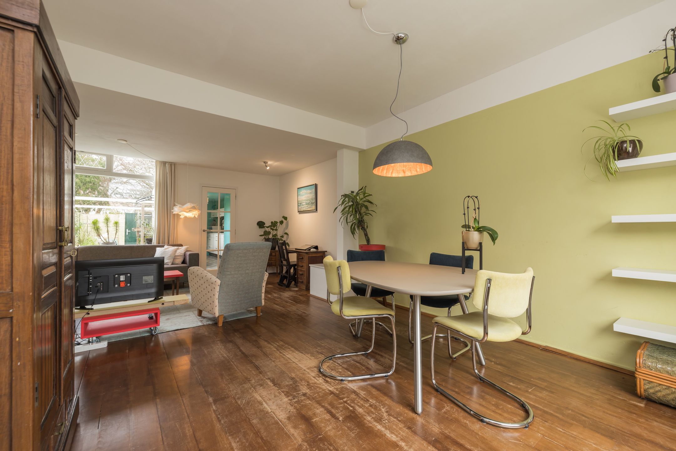 Foto 6 van Douzastraat 14