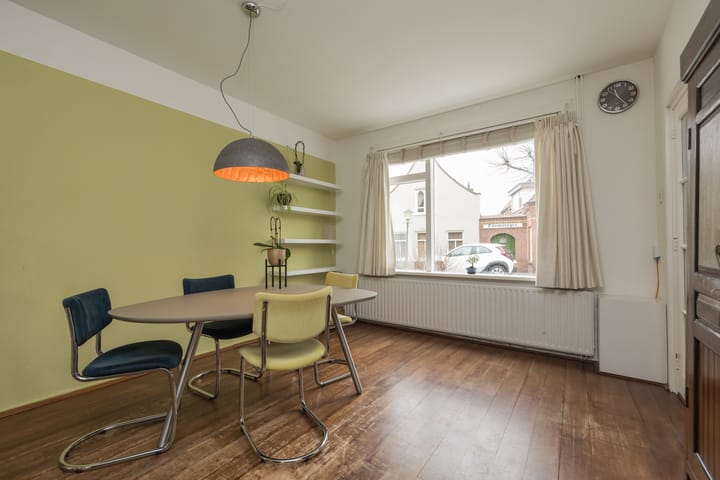 Foto 7 van Douzastraat 14