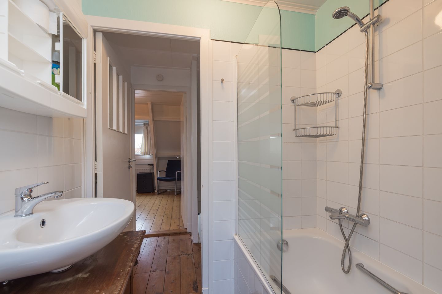 Foto 19 van Douzastraat 14