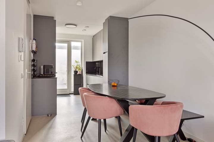 Photo 2 of Leemsbroek 1-A