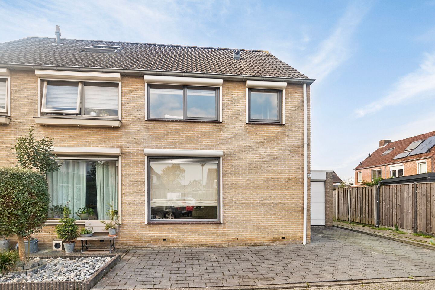 Foto 25 van Anthonie Van Dyckstraat 25