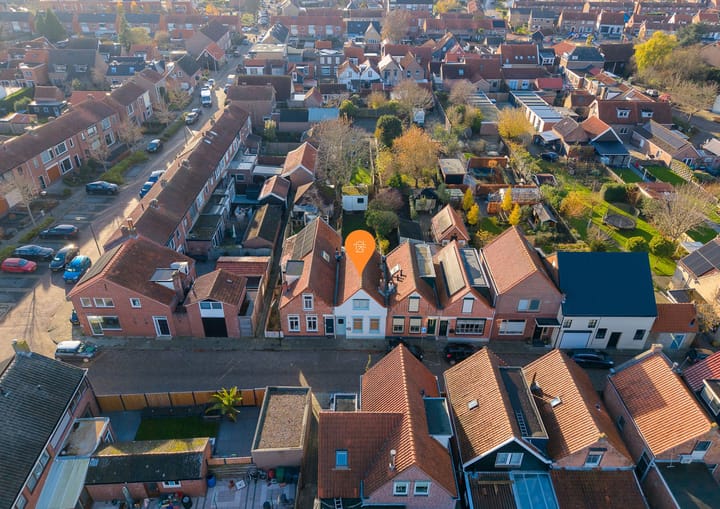 Foto 42 van Cureestraat 18