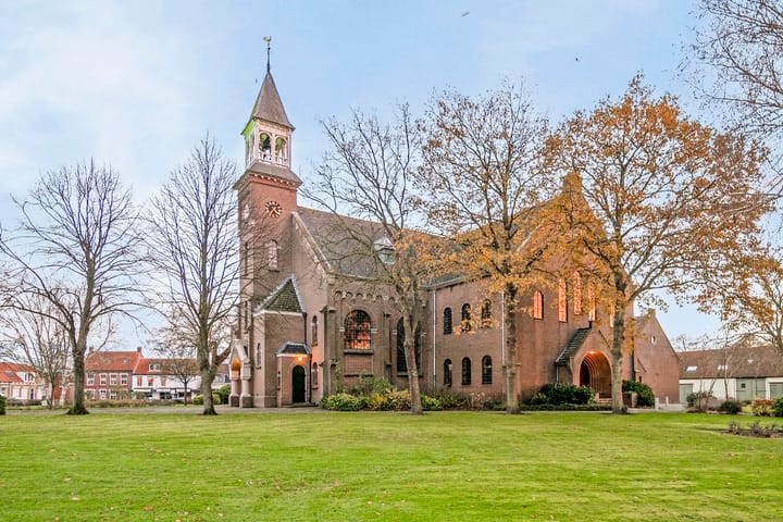 Foto 46 van Cureestraat 18