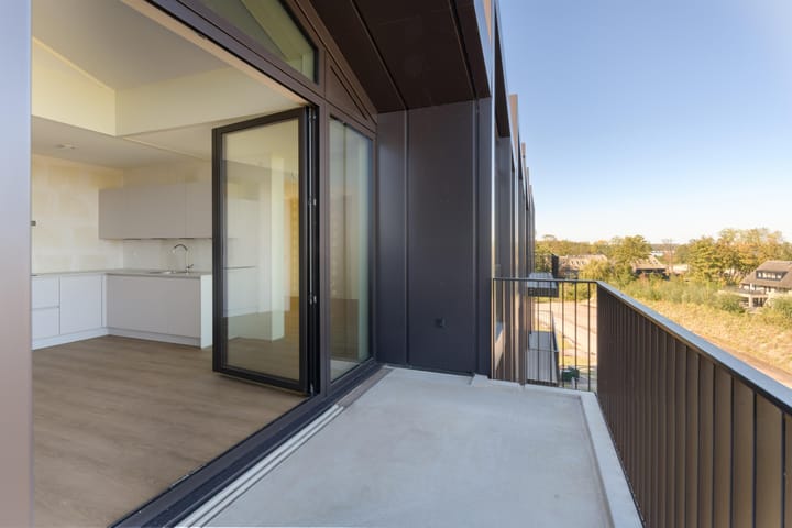 Foto 5 van E.J. Ruijgplein 28