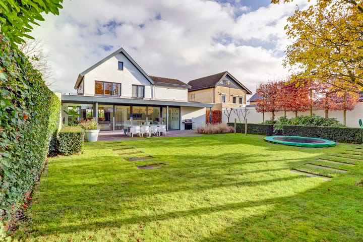 Foto 5 van Brahmsstraat 6