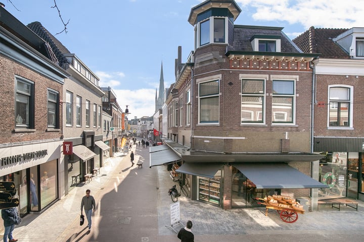 View photo 5 of Voorstraat 44-B