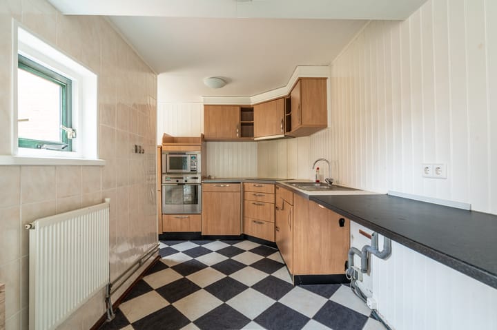 Foto 11 van Hugo de Grootstraat 128