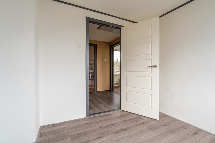 Foto 20 van Hugo de Grootstraat 128