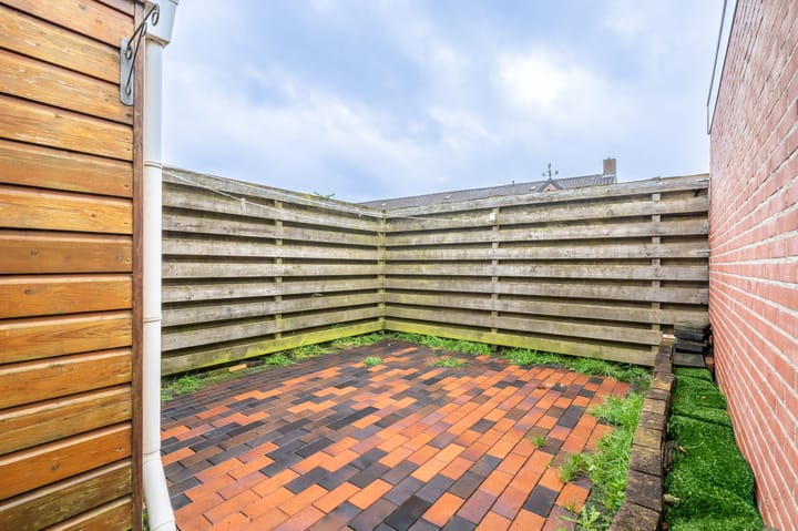 Foto 27 van Hugo de Grootstraat 128