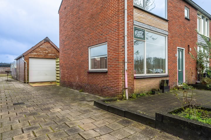 Foto 29 van Hugo de Grootstraat 128