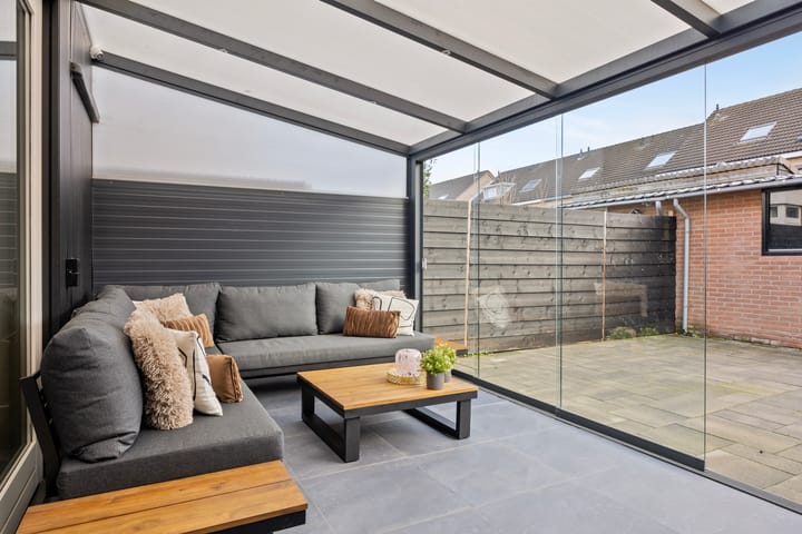 Foto 29 van Basaltstraat 48