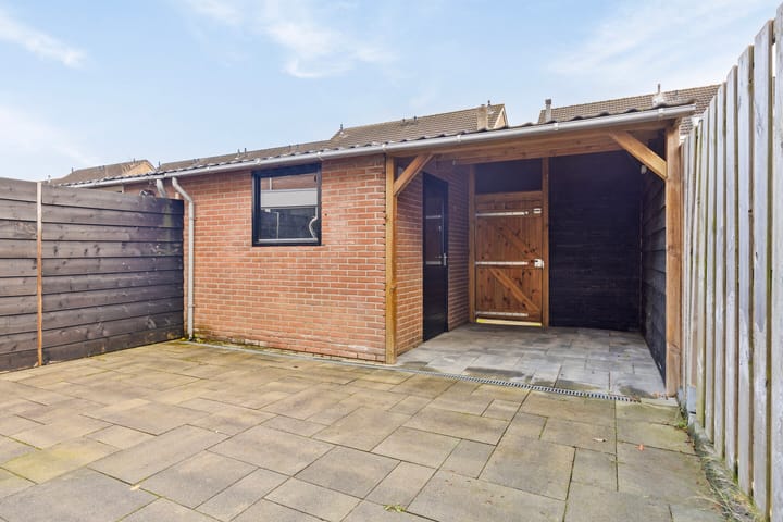 Foto 34 van Basaltstraat 48