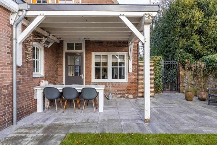 Foto 33 van Nieuwkuijksestraat 1