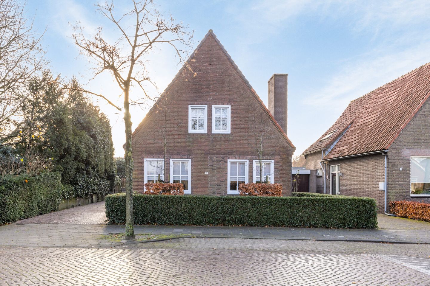 Foto 34 van Nieuwkuijksestraat 1