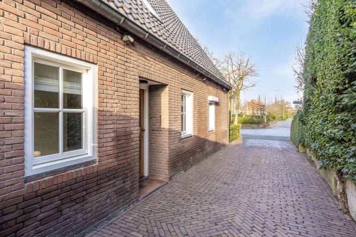 Foto 35 van Nieuwkuijksestraat 1