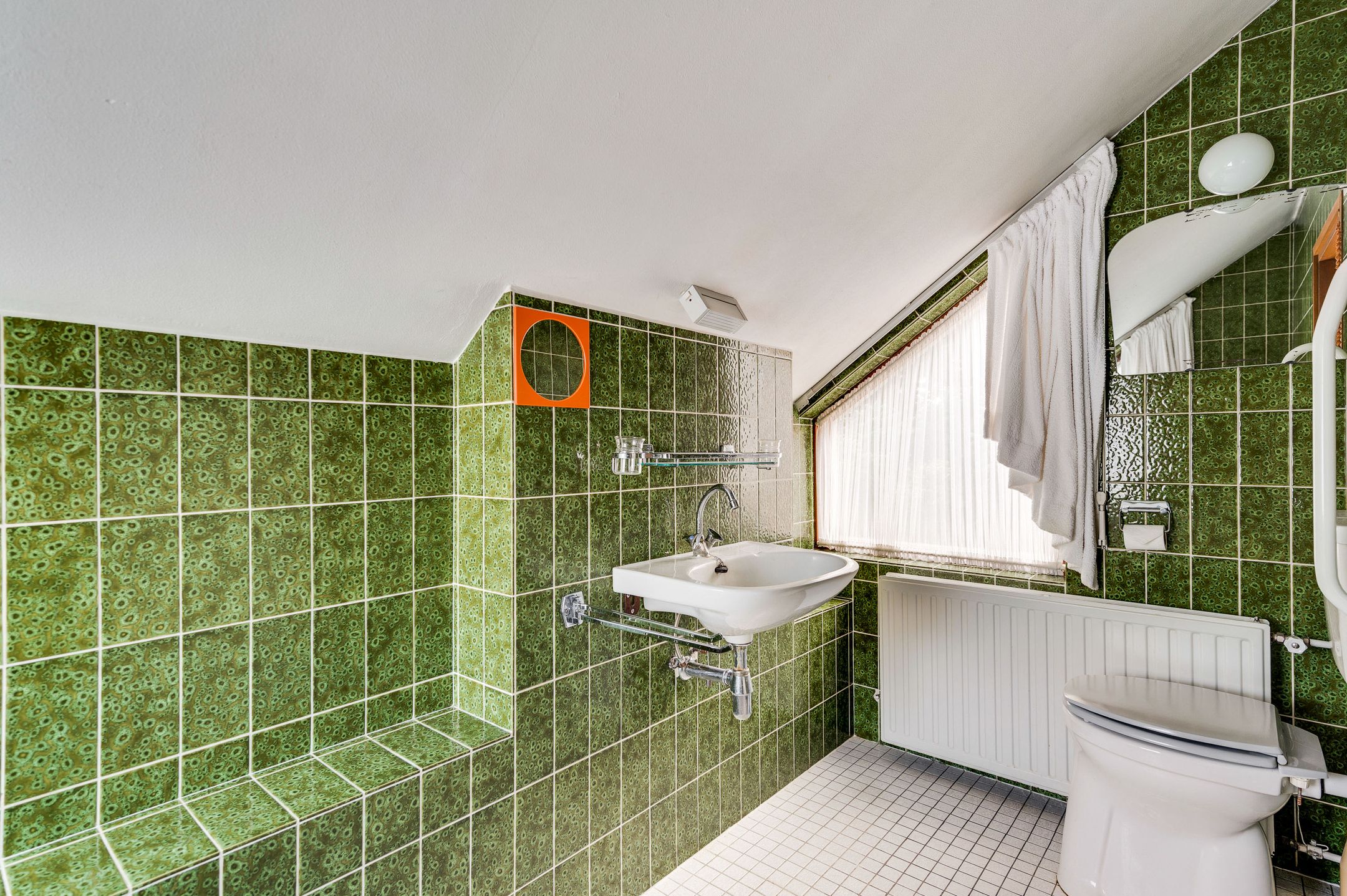 Foto 36 van Burgemeester Honéesingel 7