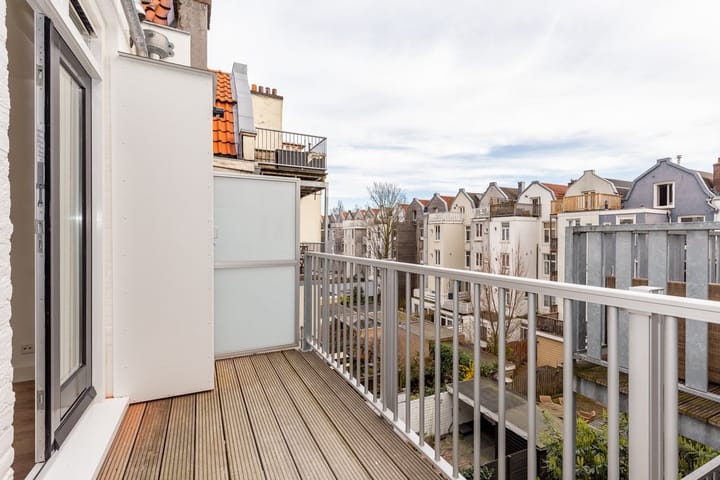 Photo 7 of Daniël Stalpertstraat 42-3