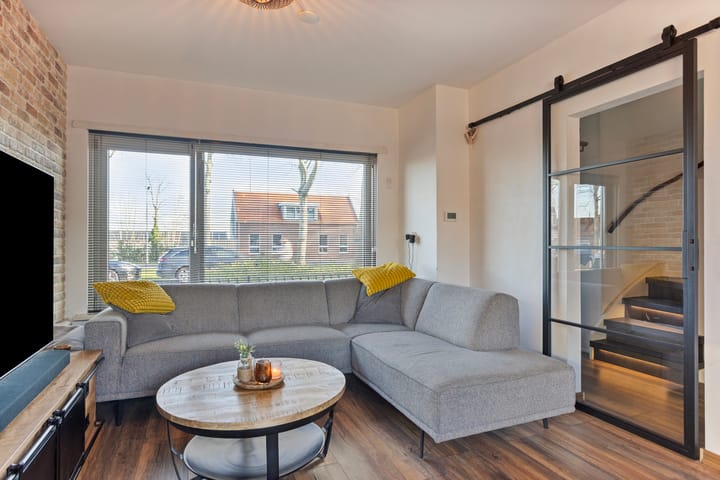 Foto 2 van Oranjeboomkade 16