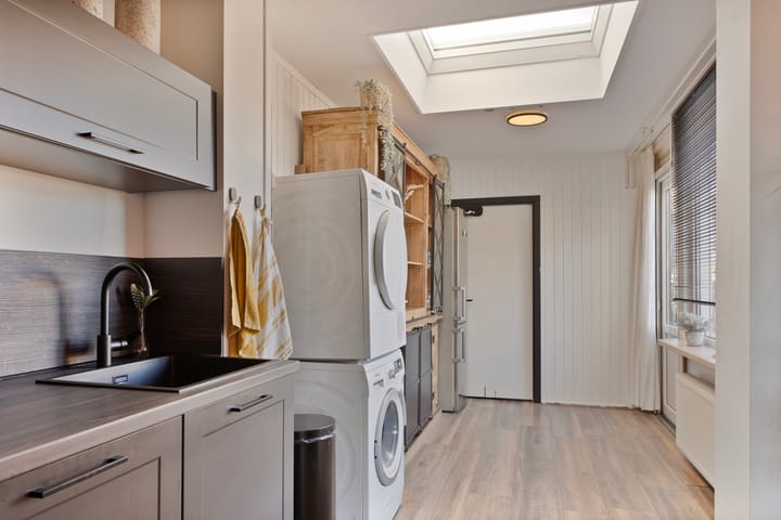 Foto 15 van Oranjeboomkade 16