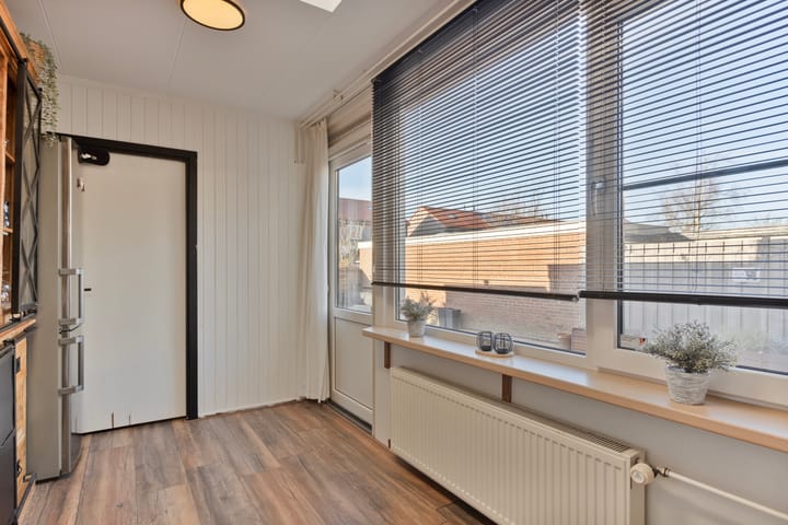 Foto 17 van Oranjeboomkade 16