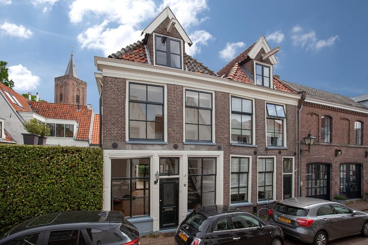 Bekijk foto 1 van Peperstraat 3