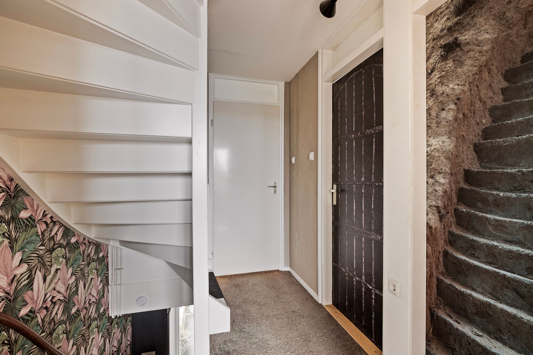 Photo 18 of Dokter Bloemstraat 48