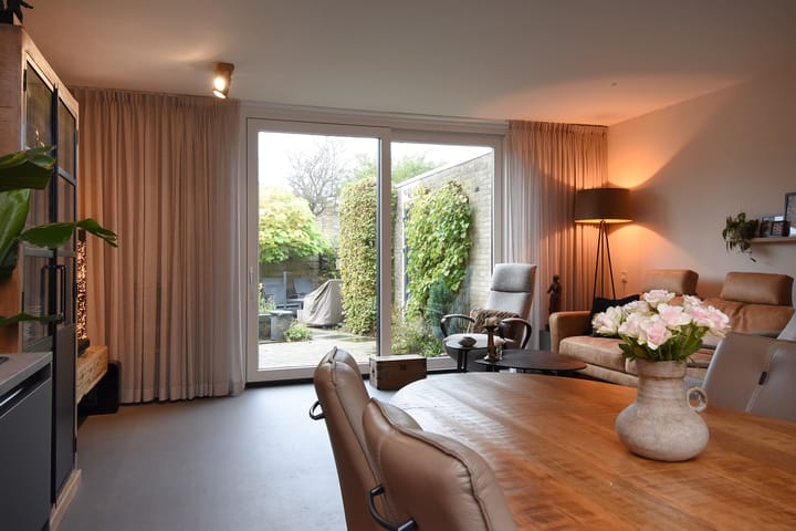 Foto 14 van Weidedreef 120