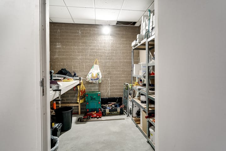 Photo 18 of Wilhelminastraat 116