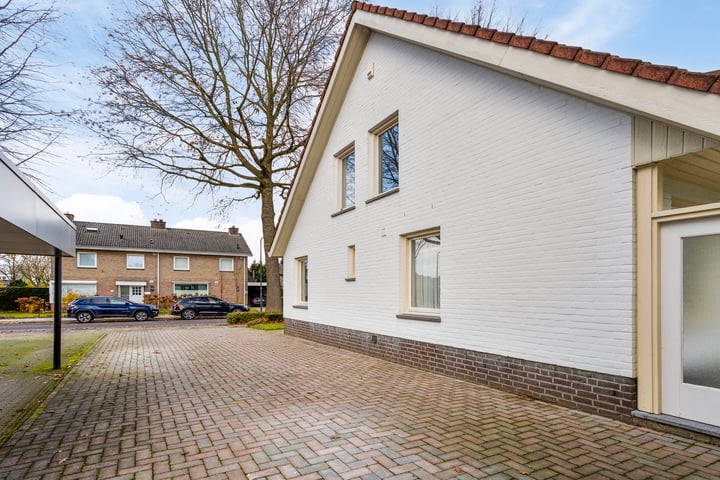 View photo 34 of Ringweg 13