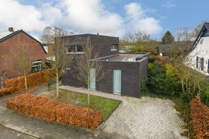Foto 2 van Dorpsstraat 75