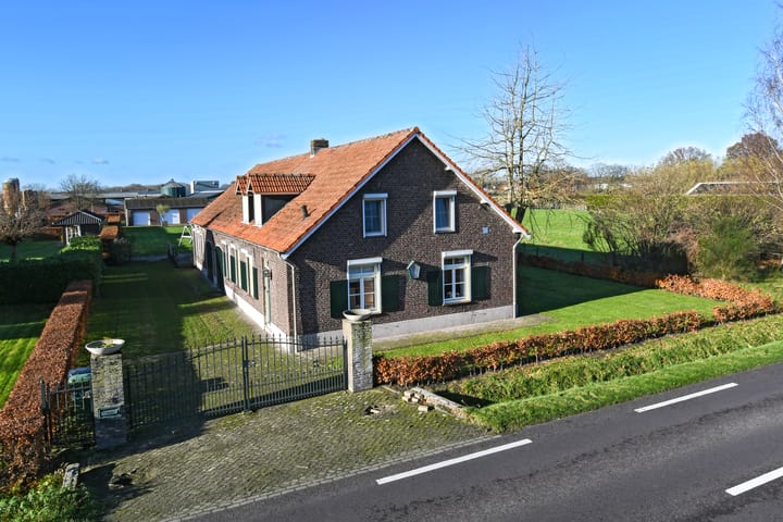 Foto 3 van Roggelsedijk 8