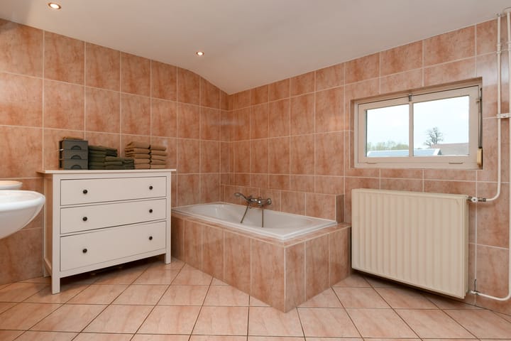 Foto 25 van Roggelsedijk 8