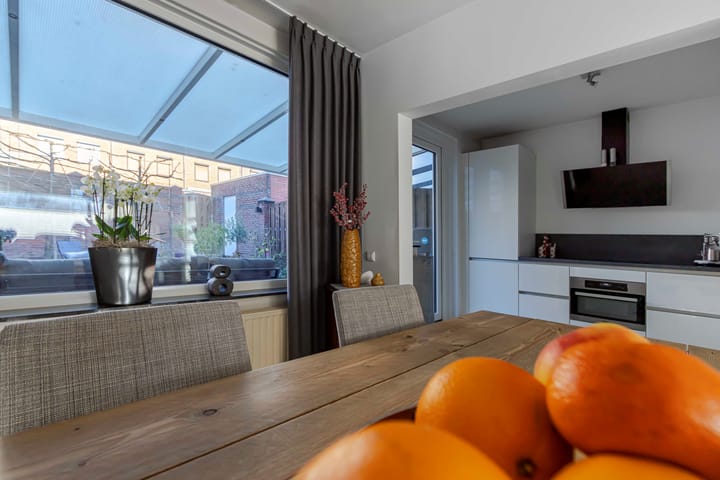 Foto 10 van Leienhoesstraat 21