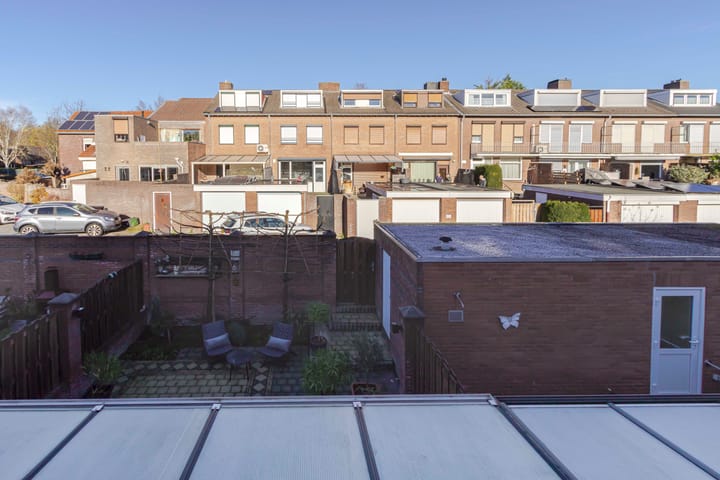 Foto 28 van Leienhoesstraat 21