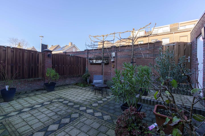 Foto 30 van Leienhoesstraat 21